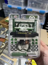 2025 M2 Machines Model Kit Chase 1/750 Quaker State 1977 GMC Sierra Grande 15