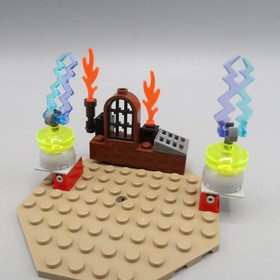 LEGO Frankenstein & Scientist Minifigure Monster Fighters 9466 w/accessories
