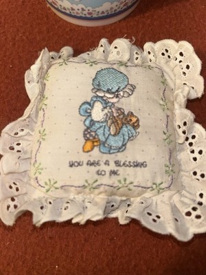 Enesco 1990 You Are A Blessing To Me 4'' x 4'' Embroidered Mini Pillow
