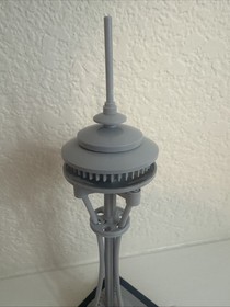 LEGO Architecture 21003 Seattle Space Needle