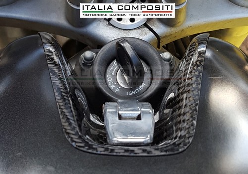 Protezione vano chiave Ducati Monster 620 / 695 - Fibra di carbonio - Foto 2 di 6