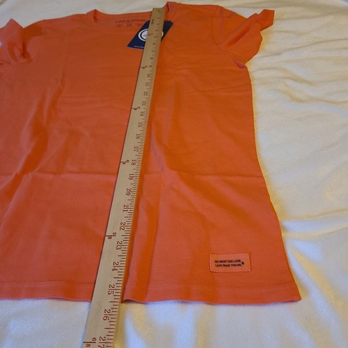 NEW! Life is Good Women’s T Shirt Medium Coral Orange Short Sleeve Crusher Tee - Picture 3 of 5
