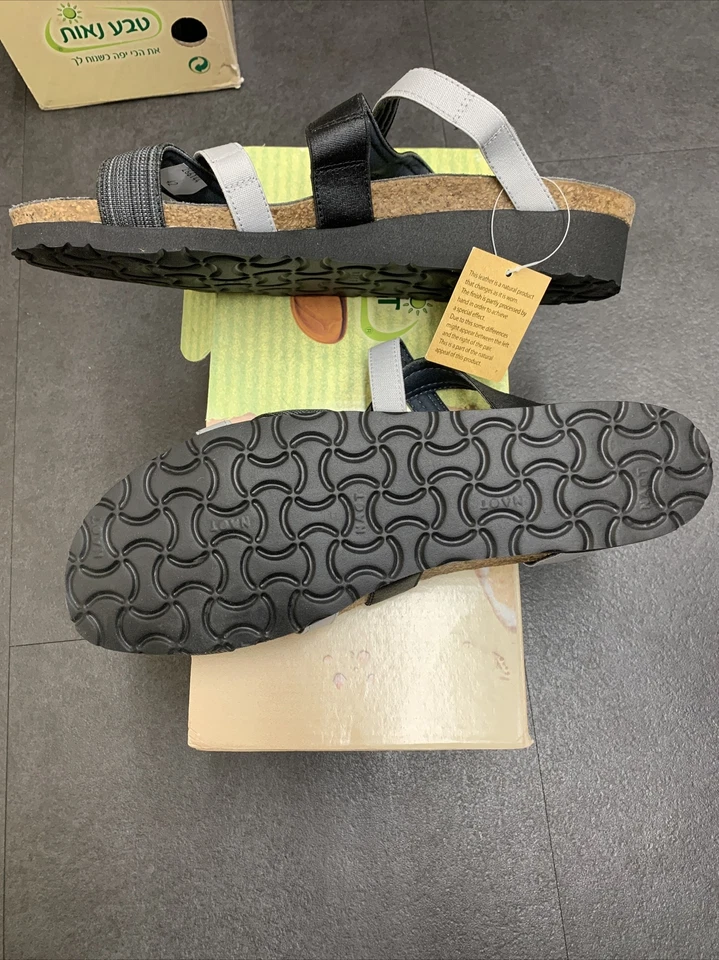 Naot Roxanna Black Stretch/Light Grey Slide Sandal Women's size 42 Black - Image 3 of 4