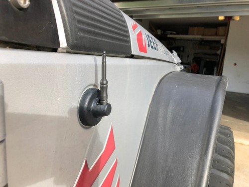 Ceramic Black Matte Finish 3 Inch Stubbie Antenna for Jeep Wrangler JK 2007-2018 - Picture 3 of 4