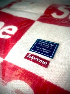 New Supreme Faribault Woolen Mill Checkerboard Wool Throw Red Logo