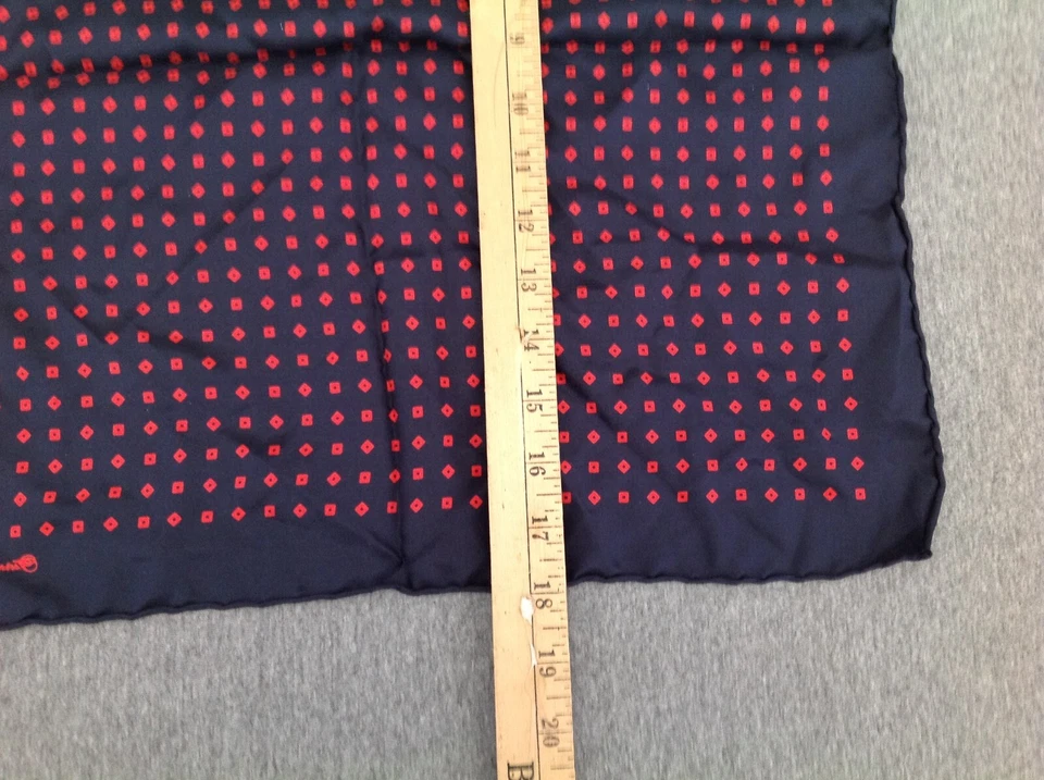 Pañuelo Turnbull & Asser Cuadrados Medianos Azul, Rojo Hecho a Mano en Inglaterra Foto 4 de 4