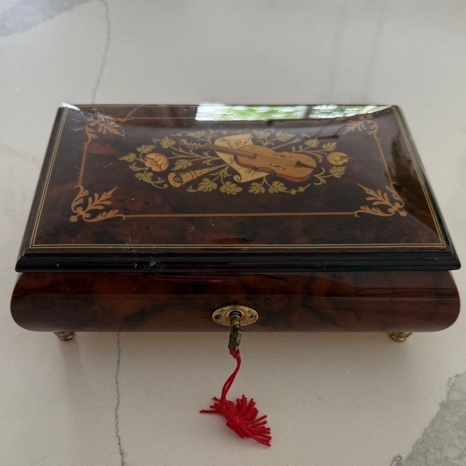 Preços baixos em Reuge Caixinhas de Música colecionáveis | eBay