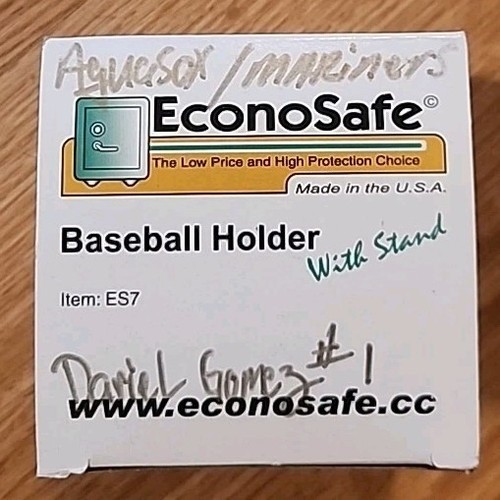 Dariel Gomez Signed Autographed Baseball - Picture 2 of 5