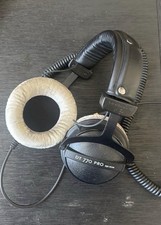 beyerdynamic DT 770 PRO 250 Ohm Headphones Black Coiled Cable 3.5mm/6.35mm