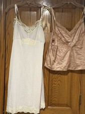 VINTAGE LADIES UNDER SLIP/ SIZE 42/ CAMISOLE SIZE 40 / NANCY  KING/ FORM FIT