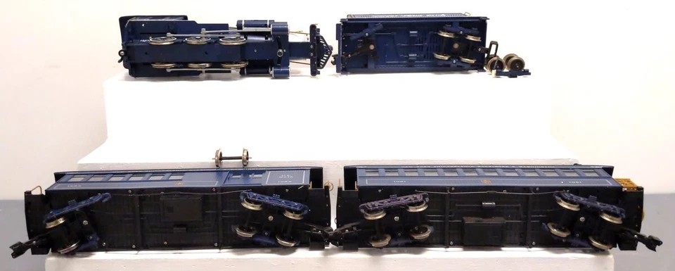 Bachmann 90016 G Scale Royal Blue Steam Train Set - Image 4 of 4