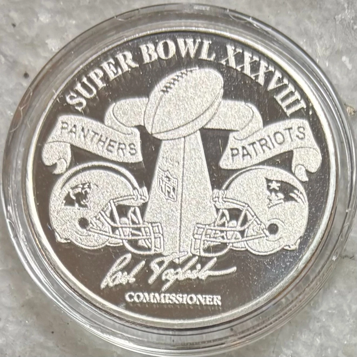 Highland Mint New England Patriots Super Bowl NFL Fan Apparel