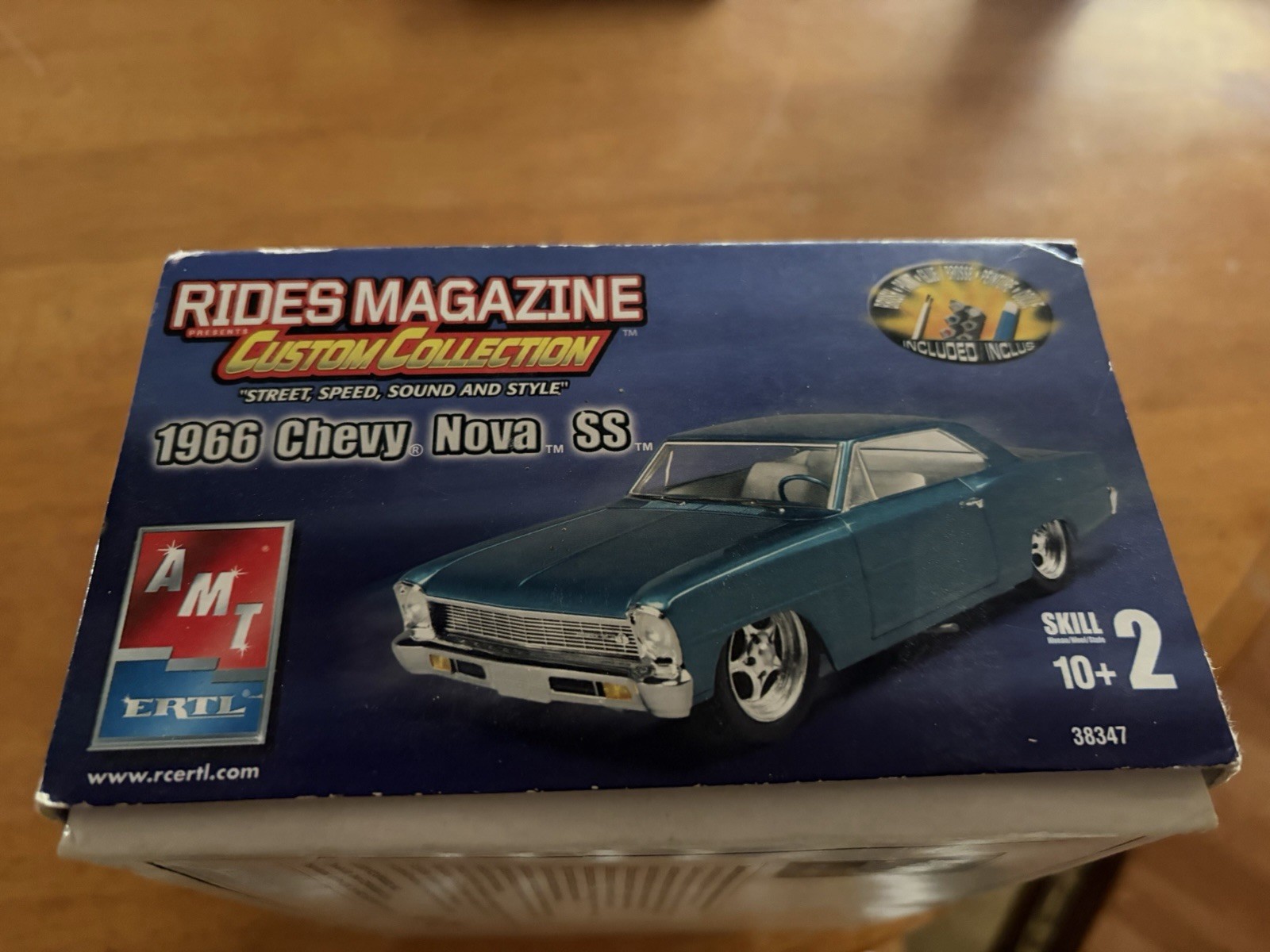 AMT ERTL 1/25 Rides Magazine Custom Collection 1966 Chevy Nova SS (BOX ...