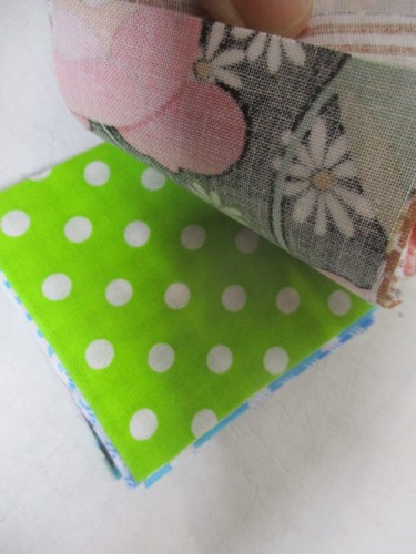 50 count 2.5" precut fabric squares quilting material crafts LOT Charm Pack - Picture 3 of 9