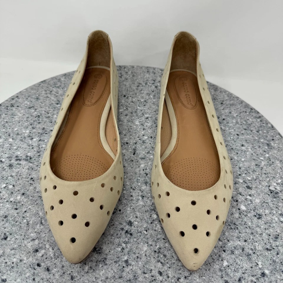 Corso Como Ballet Flats Womens 7.5 Suede Leather Beige Pointed Toe Slip On Shoes - Image 2 of 4