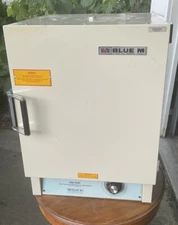 Blue M Electric Company 200A Stabil-Therm Dry Type Bacteriological Incubator