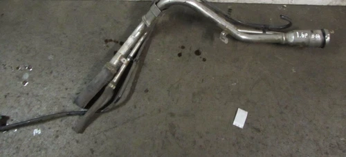 ford focus 1.6 petrol fuel filler neck 2011 - 2014 - Picture 1 of 12