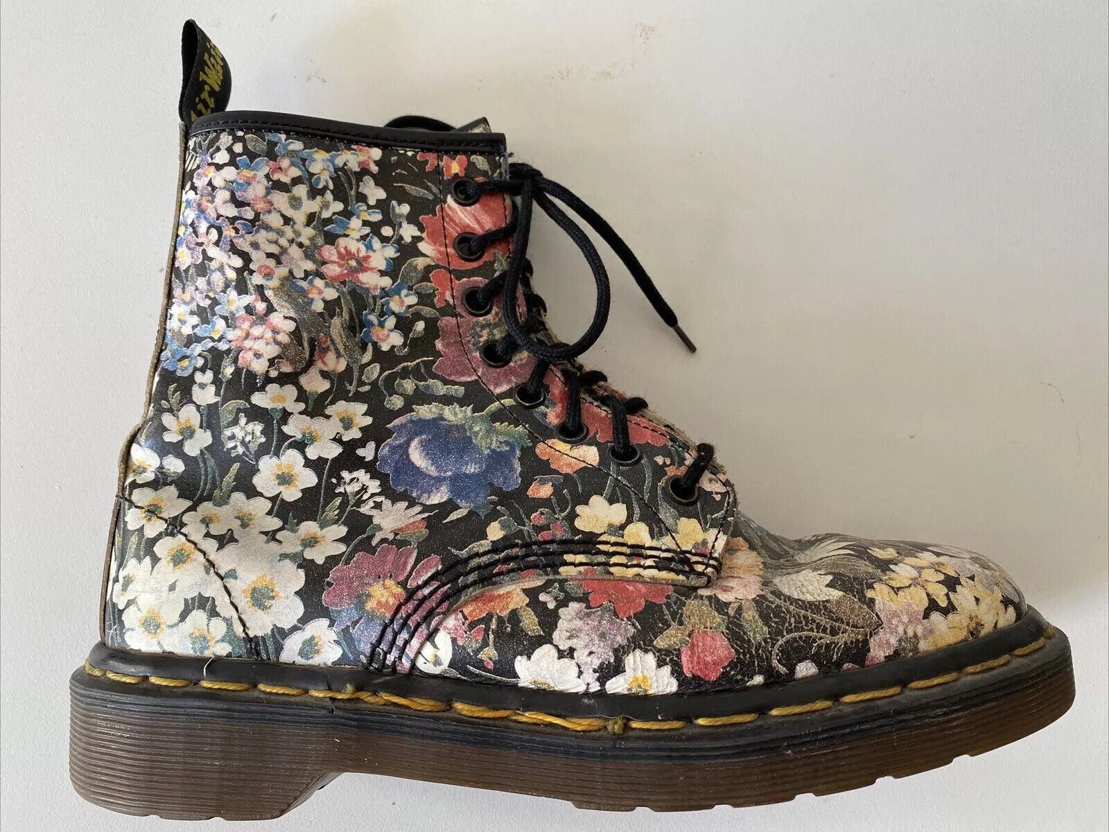 Rare Martens Black Floral Boots Womens US Sz 7 UK 5 Made In |