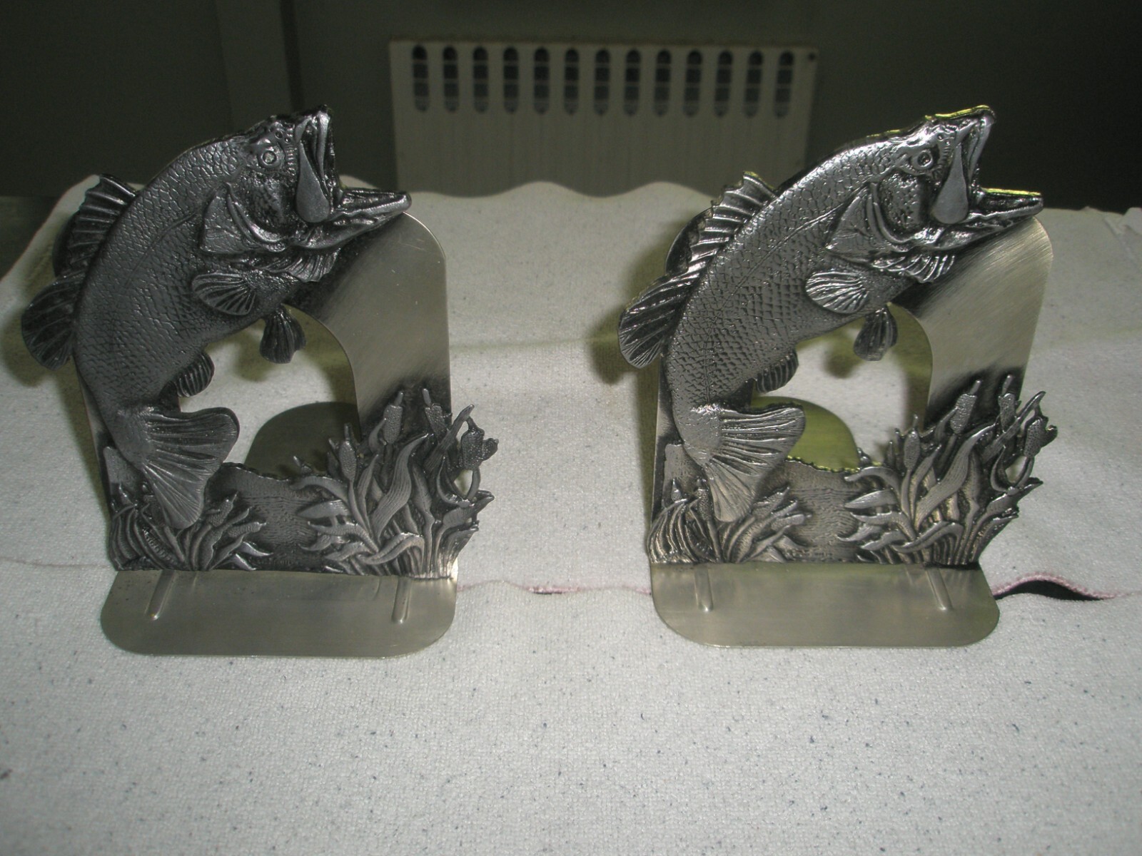 Picture 1 of 8