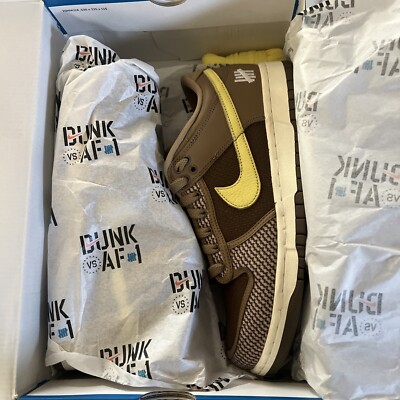 Size 9 - Nike Undefeated x Dunk SP Low Canteen