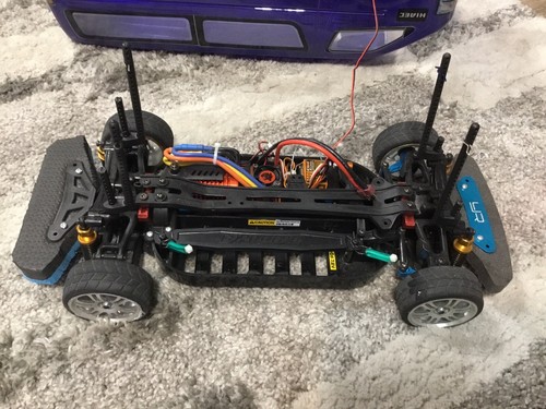 Tamiya TTO1 Brushless ARTR Custom Van With Cop Lights With Aluminum Upgrades - Picture 7 of 9