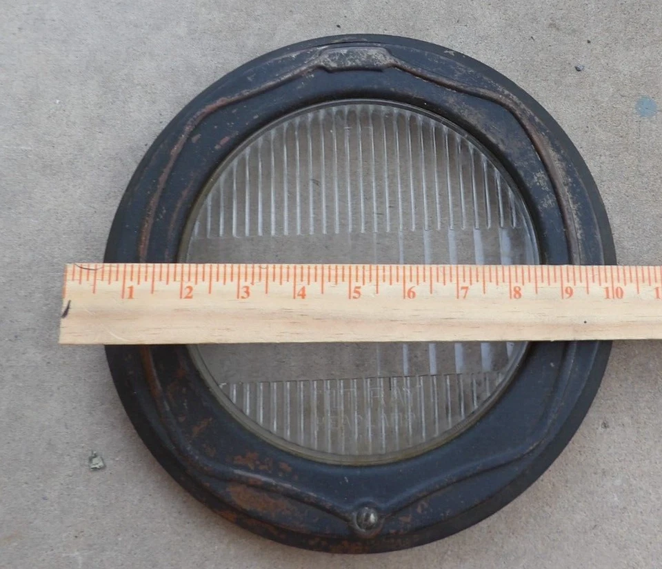 Antique 1926-27 Oakland Rim-Glass Tilt Ray Guide Flat Lens 10" Copper Bezel - Image 2 of 4