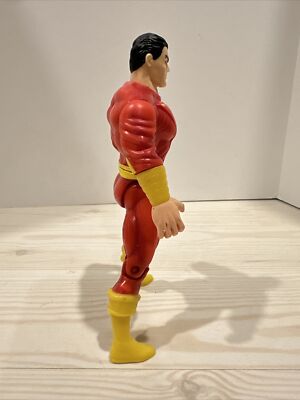 Shazam DC Super Heroes Collection 1999 Action Figure 6.5” Loose No