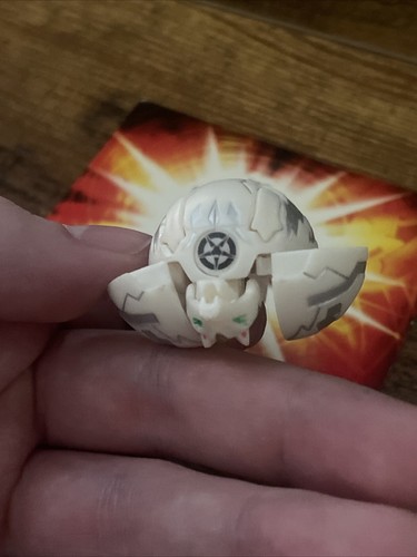 Bakugan Battle Brawlers HYNOID HAOS WHITE PEARL 510G RARE BC - Picture 9 of 13
