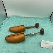 Vtg Florsheim Line Shoe Tree Pair Adjustable Sizes/ Wood Split Toe Stretcher