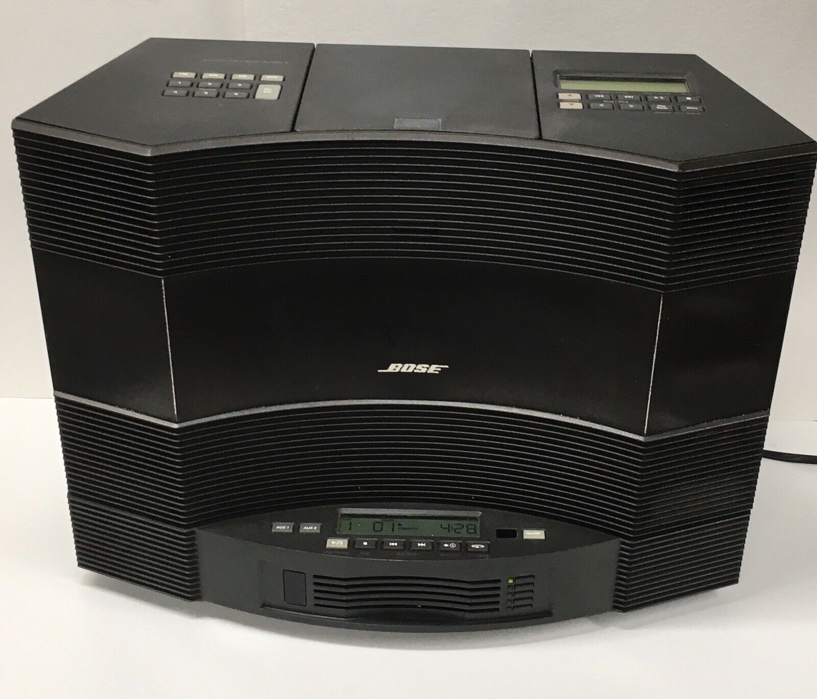 BOSE Acoustic Wave Music System II & 4 CD Changer