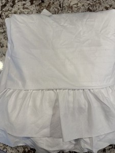 White Queen Size Mattress Skirt Bed Skirt Or Light Blanket