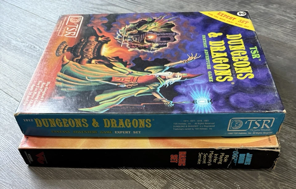 Dungeons & Dragons Basic Expert Rules 1980 James Bond Box 1983 - Image 4 of 4