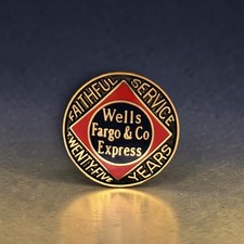 Vintage Wells Fargo & Co Express 25 Years Faithful Service Lapel Pin Enamel