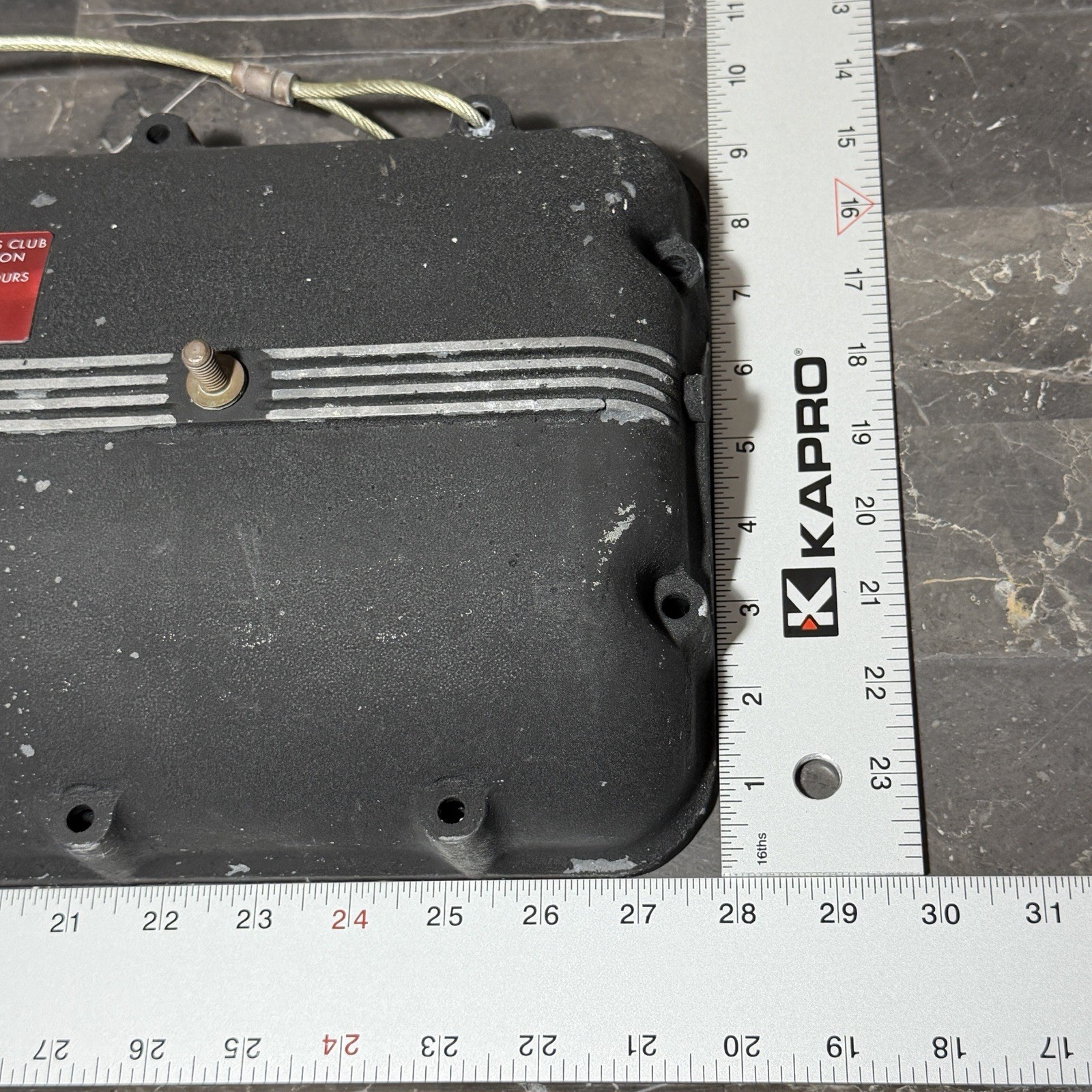 Ferrari 365 Valve cover