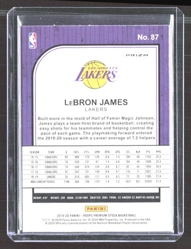 Aros Premium Stock #87 2019-20 LeBron James Prizms verde - Imagen 2 de 2