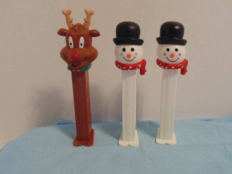 Set Of 3 2012 Christmas PEZ 1 Reindeer And 2 Snowmen Empty