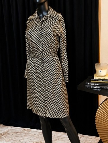 Vintage Oak Hall by Stanley Wyllins Vintage Shirt Dress Dagger Collar Mod Print