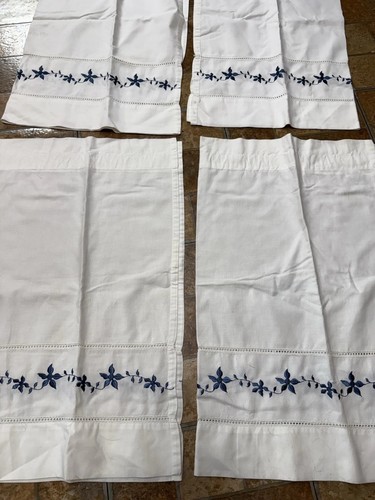 Country Living Blanco Algodón Niveles 4 Paneles 30” X 24” Azul Bordado Floral - Imagen 3 de 5