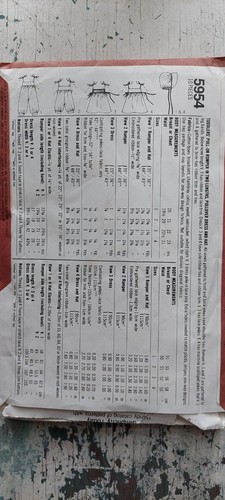 3 Simplicity Sewing Patterns For Toddler Girls Size 1 - Picture 3 of 4