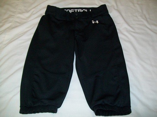 Under Armour Girls Youth Medium Softball Capri Pants Black With White Lettering 