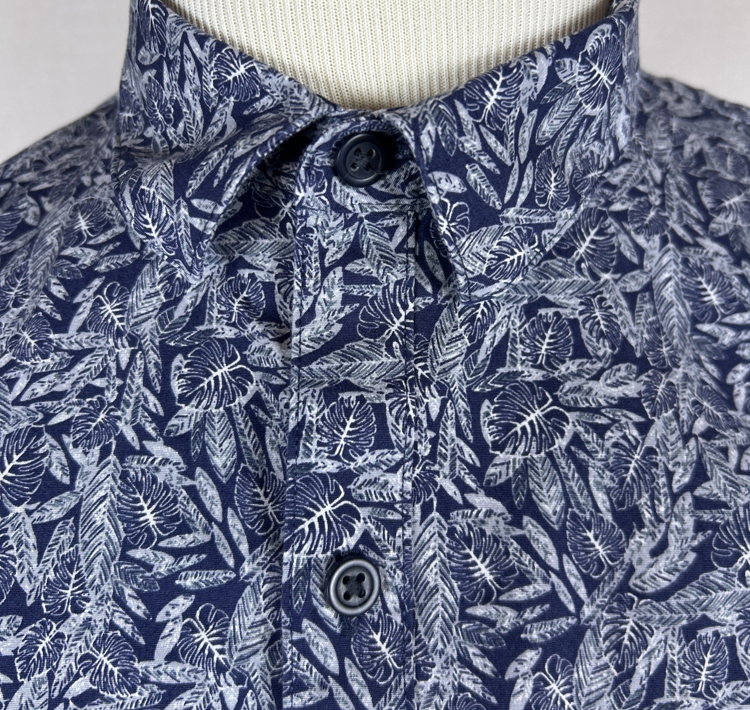 Marc Anthony Extra Slim Fit Men's M Button Down Long Sleeve Shirt Blue Floral