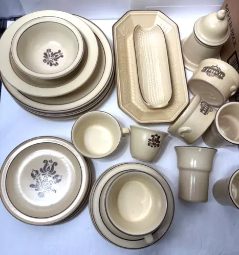 Vintage Pfaltzgraff Village Stoneware Dinner Plates Bowls CHOOSE Replacements