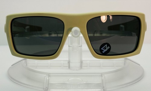 New Oakley Det Cord Sunglasses / Desert Tan / Grey Lens / 009253-16 - Picture 2 of 5