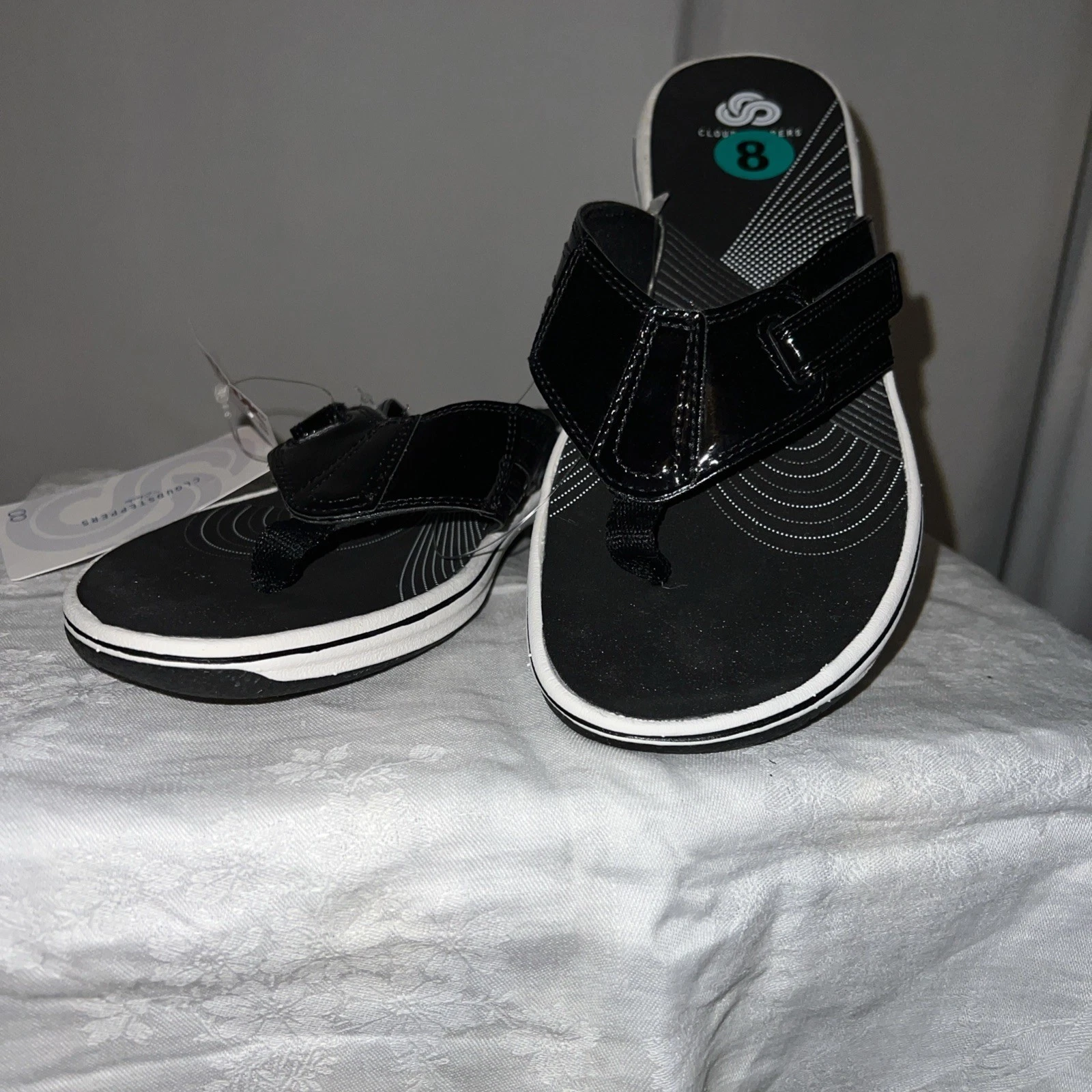 Sandali donna Clarks Cloudsteppers tanga taglia 8 nuovi con etichetta