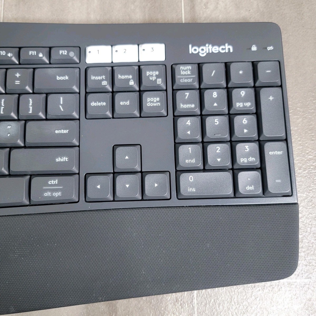【美品レア】Logitech K850 エルゴノミックス キーボード ワイヤレス s-l400.jpg