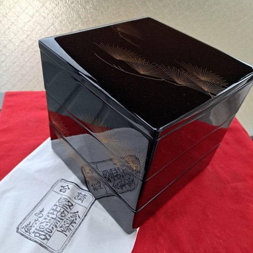 Japanese Jubako Bento Box Aizu Lacquerware 6.5 Inches, 3-Tiered , Made Of Natura - Picture 2 of 11