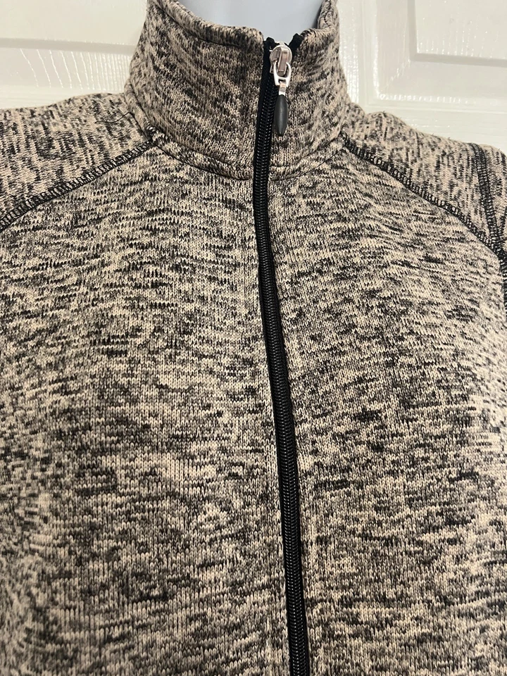 Woman’s EXERTEK Brown Fleece  FULL ZIP Vest Pockets Sz 1X - Image 3 of 4