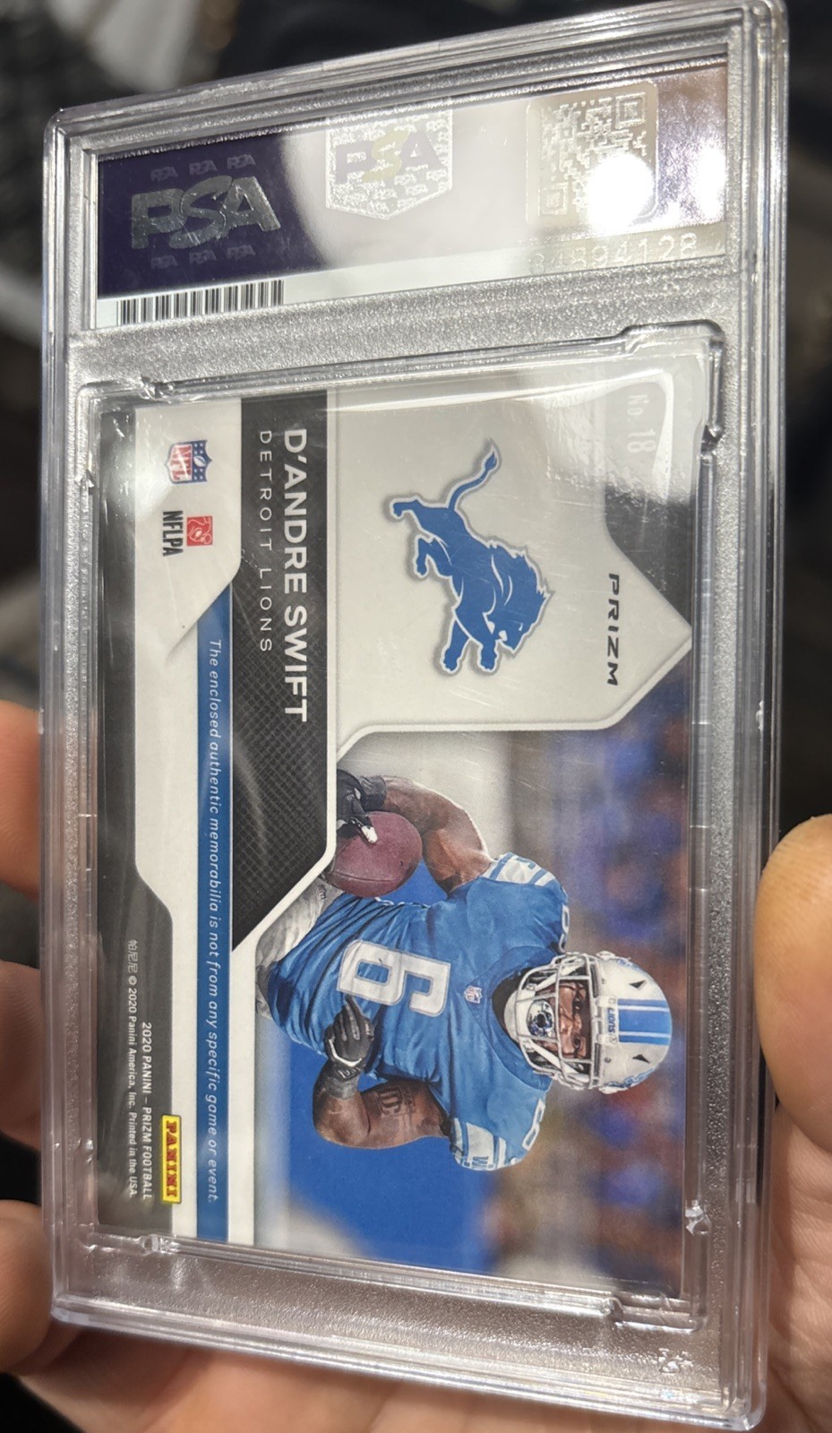 D’Andre Swift RC 2020 Auto On Card Bears Panini Gear Pink Prizm No. 18  Psa view 6