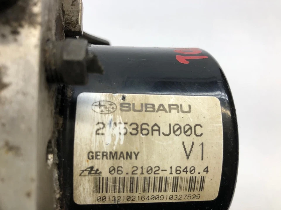 Conjunto de bomba de freno/módulo antibloqueo Subaru Legacy 2010-2011 VDC 27536AJ00C Foto 3 de 4