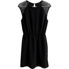 Banana Republic Black Dress Sleeveless Mesh Detail Casual Size 6 LBD Boho Chic